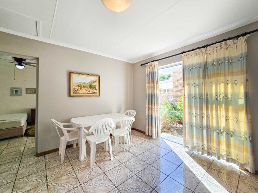 3 Bedroom Property for Sale in Stilbaai Wes Western Cape